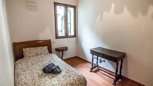 Rooms in Florence - photo 10