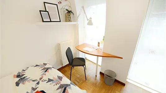 Rooms in Arrigorriaga - photo 4