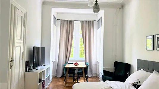Rooms in Berlin Charlottenburg-Wilmersdorf - photo 2