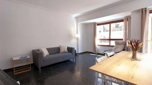 Rooms in Valencia Ciutat Vella - photo 7