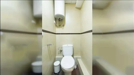 Rooms in Madrid Salamanca - photo 10