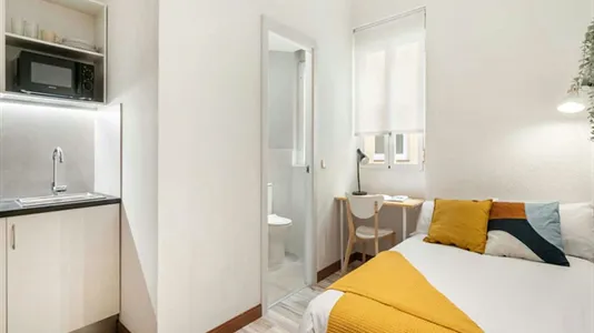 Rooms in Madrid Chamberí - photo 6