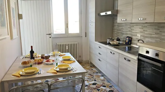 Rooms in Florence - photo 8