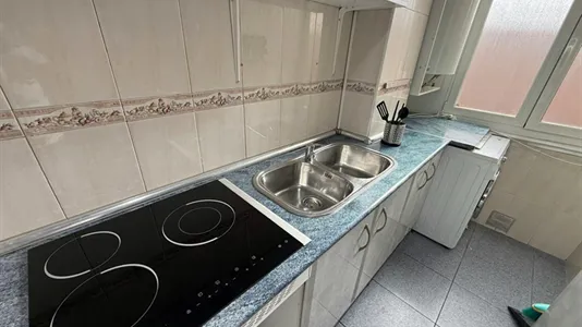 Rooms in Alcalá de Henares - photo 9