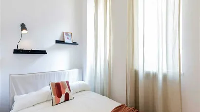 Room for rent in Milano Zona 1 - Centro storico, Milan