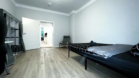 Rooms in Berlin Treptow-Köpenick - photo 9