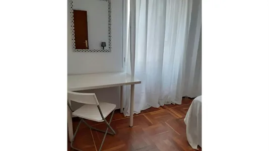 Rooms in Madrid Centro - photo 5