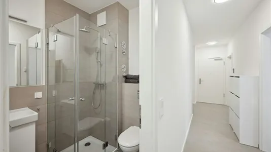 Rooms in Berlin Mitte - photo 9