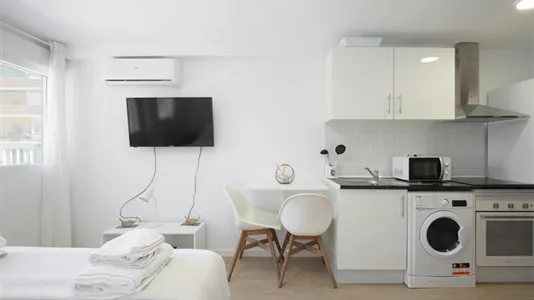 Apartments in Madrid Ciudad Lineal - photo 9