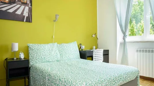 Rooms in Milano Zona 8 - Fiera, Gallaratese, Quarto Oggiaro - photo 1