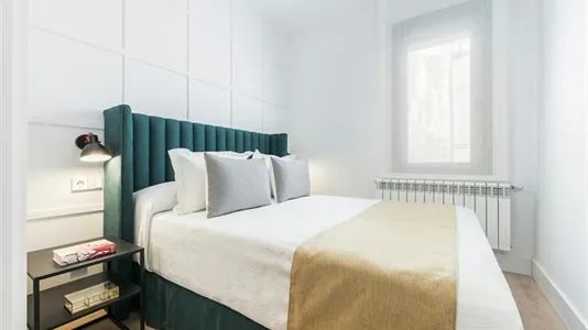 Apartments in Madrid Retiro - photo 8