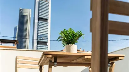 Room for rent in Madrid Fuencarral-El Pardo, Madrid