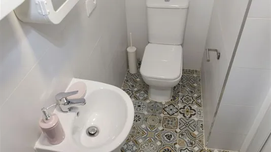 Rooms in Madrid Retiro - photo 10