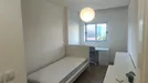Room for rent, Braga, Braga (Distrito), &lt;span class=&quot;blurred street&quot; onclick=&quot;ProcessAdRequest(9428904)&quot;&gt;&lt;span class=&quot;hint&quot;&gt;See streetname&lt;/span&gt;[xxxxxxxxxxxxx]&lt;/span&gt;