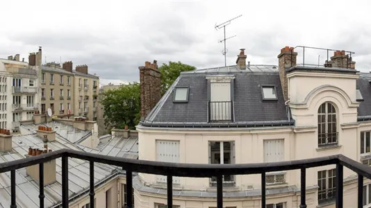 Apartments in Paris 18ème arrondissement - Montmartre - photo 9