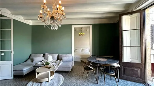 Apartments in Barcelona Ciutat Vella - photo 2