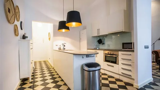 Apartments in Barcelona Ciutat Vella - photo 9