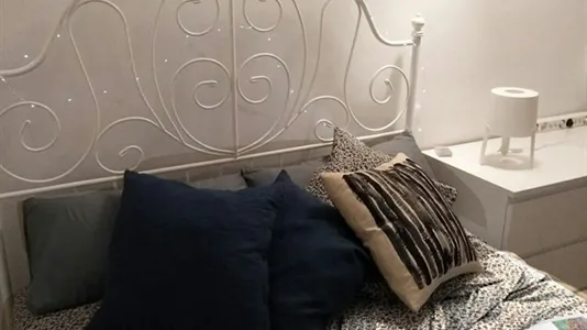 Rooms in Barcelona Eixample - photo 5