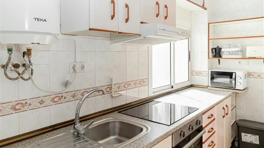 Rooms in Zaragoza - photo 7