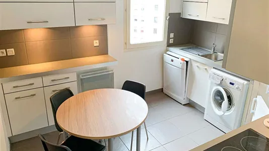 Rooms in Lyon - photo 9