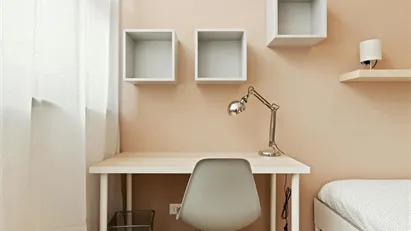 Room for rent in Milano Zona 3 - Porta Venezia, Città Studi, Lambrate, Milan