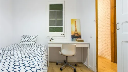 Apartments in Barcelona Sants-Montjuïc - photo 10