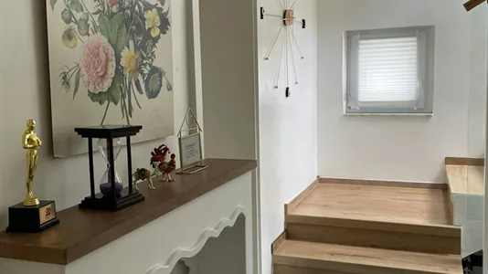 Houses in Main-Taunus-Kreis - photo 5