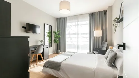 Rooms in Barcelona Les Corts - photo 1
