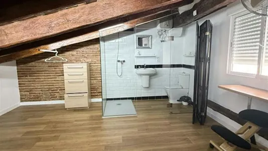 Apartments in Valencia Extramurs - photo 2