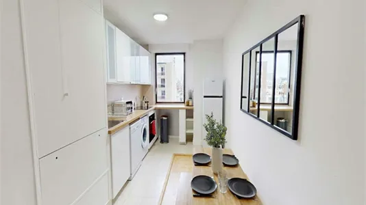 Rooms in Paris 15ème arrondissement - photo 8