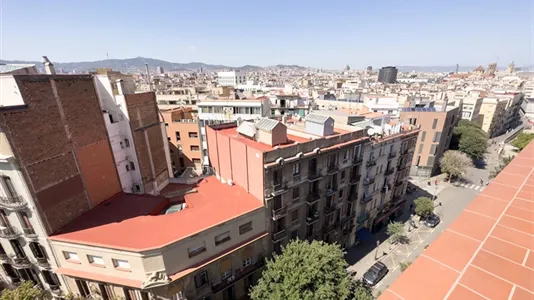 Rooms in Barcelona Ciutat Vella - photo 8