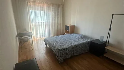 Room for rent in Porto (Distrito)