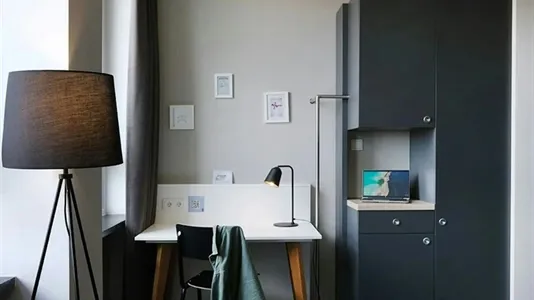 Apartments in Hamburg Harburg - photo 3