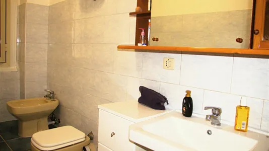 Rooms in Roma Municipio IX – EUR - photo 10