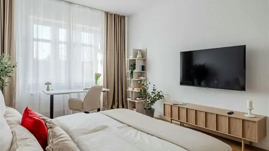 Apartments in Berlin Neukölln - photo 3