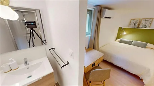 Rooms in Lyon - photo 3