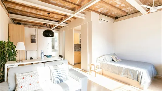 Apartments in Barcelona Sants-Montjuïc - photo 9