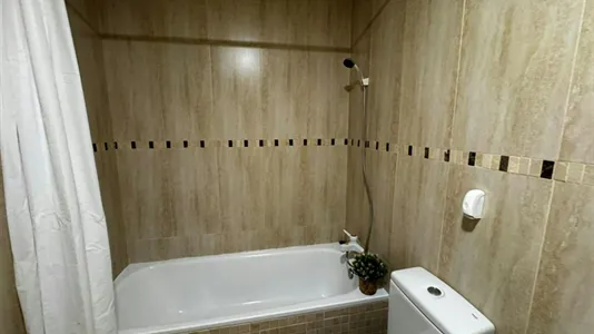 Rooms in Madrid Hortaleza - photo 6