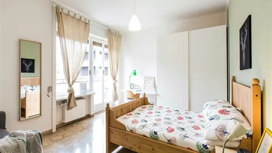 Rooms in Milano Zona 2 - Stazione Centrale, Gorla, Turro, Greco, Crescenzago - photo 4