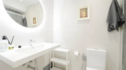 Rooms in Bilbao - photo 7