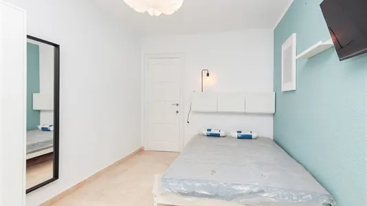 Rooms in Reus - photo 4