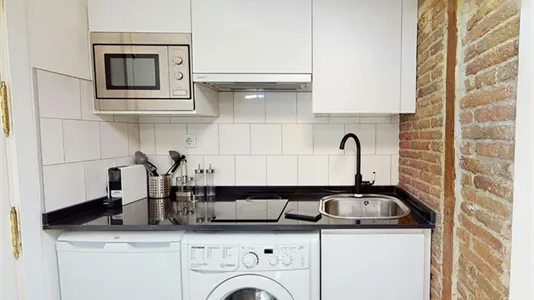 Apartments in Madrid Chamberí - photo 4