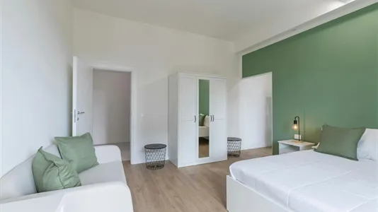 Rooms in Florence - photo 8