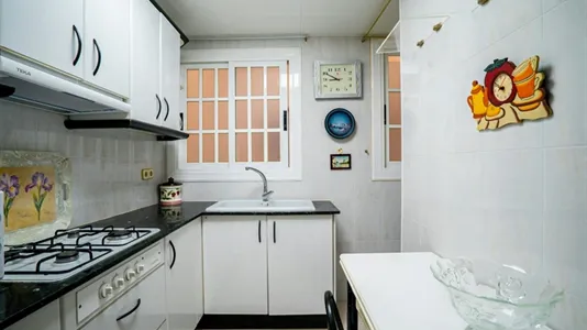 Rooms in Barcelona Les Corts - photo 5