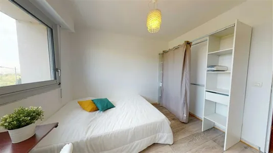 Rooms in Lyon - photo 1