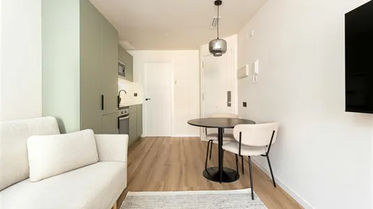 Rooms in Barcelona Sant Martí - photo 6