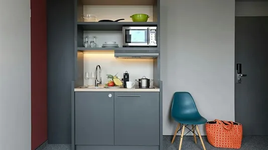 Apartments in Hamburg Harburg - photo 4