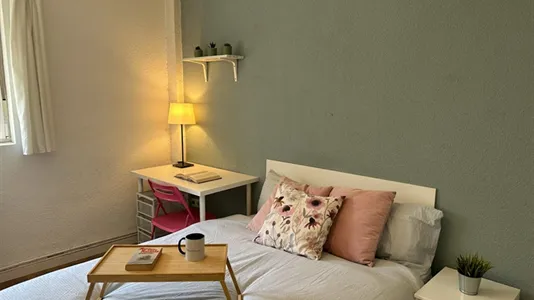 Apartments in Alcorcón - photo 8