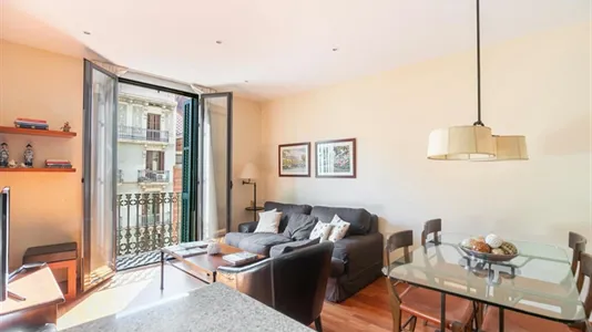 Apartments in Barcelona Eixample - photo 4