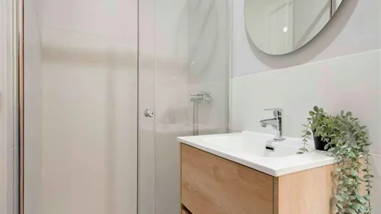 Rooms in Madrid Chamberí - photo 7